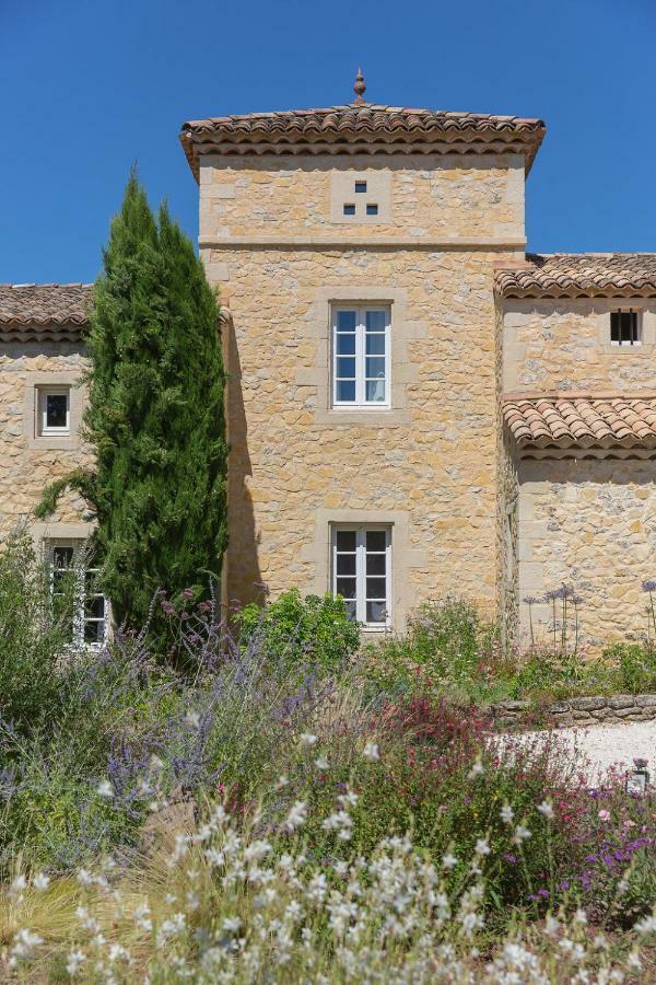 Le Mas Des Alexandrins Uzès Екстериор снимка